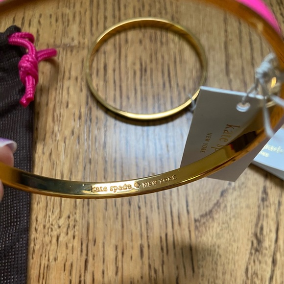 Set of 2 NEW Kate Spade Bangle Bracelets - Picture 3 of 8